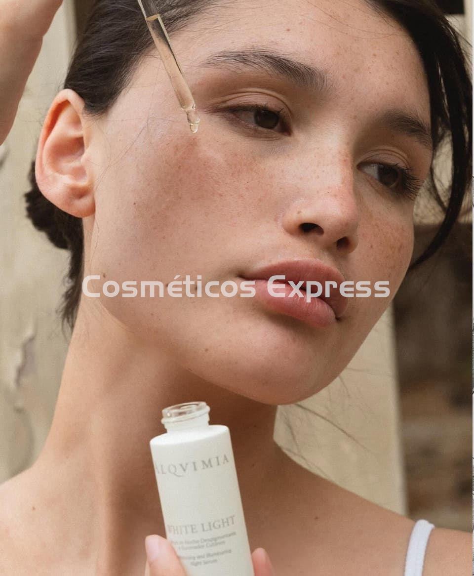 Alqvimia White Light Sérum Facial Iluminador Despigmentante - Imagen 2