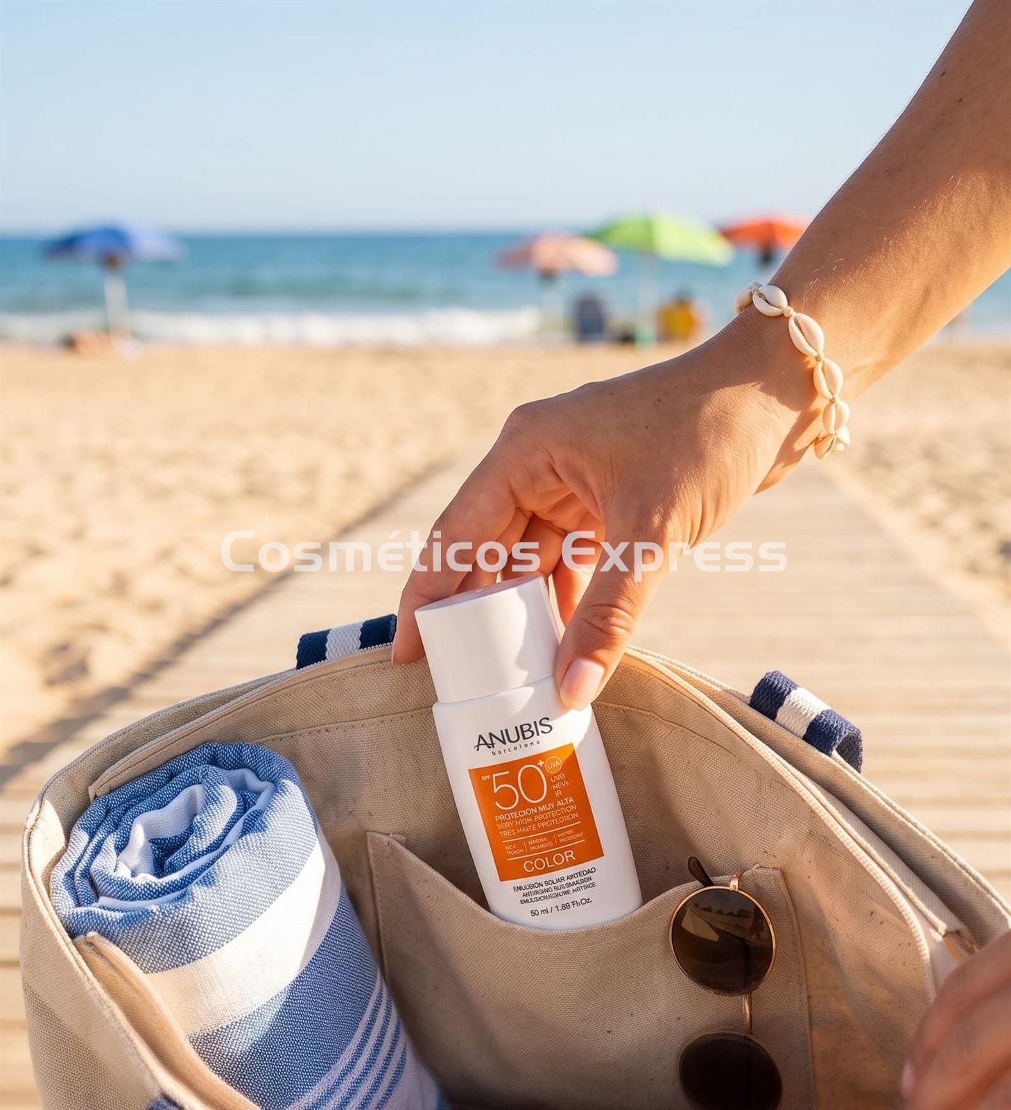 Anubis Cosmetics Protector Solar COLOR Antiedad SPF 50+ Protective Line - Imagen 3