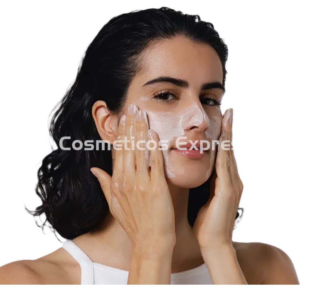 Germaine de Capuccini 365 Espuma Exfoliante The Cleasing Expert - Imagen 3