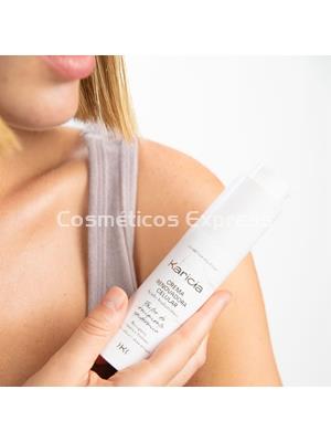 Karicia Crema Renovadora Celular con Ácido Hialurónico - Imagen 2